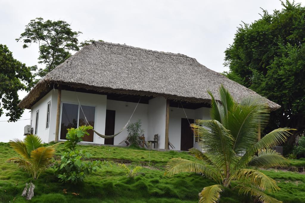 Hotel Maya Jade ハワイ エクステリア 写真