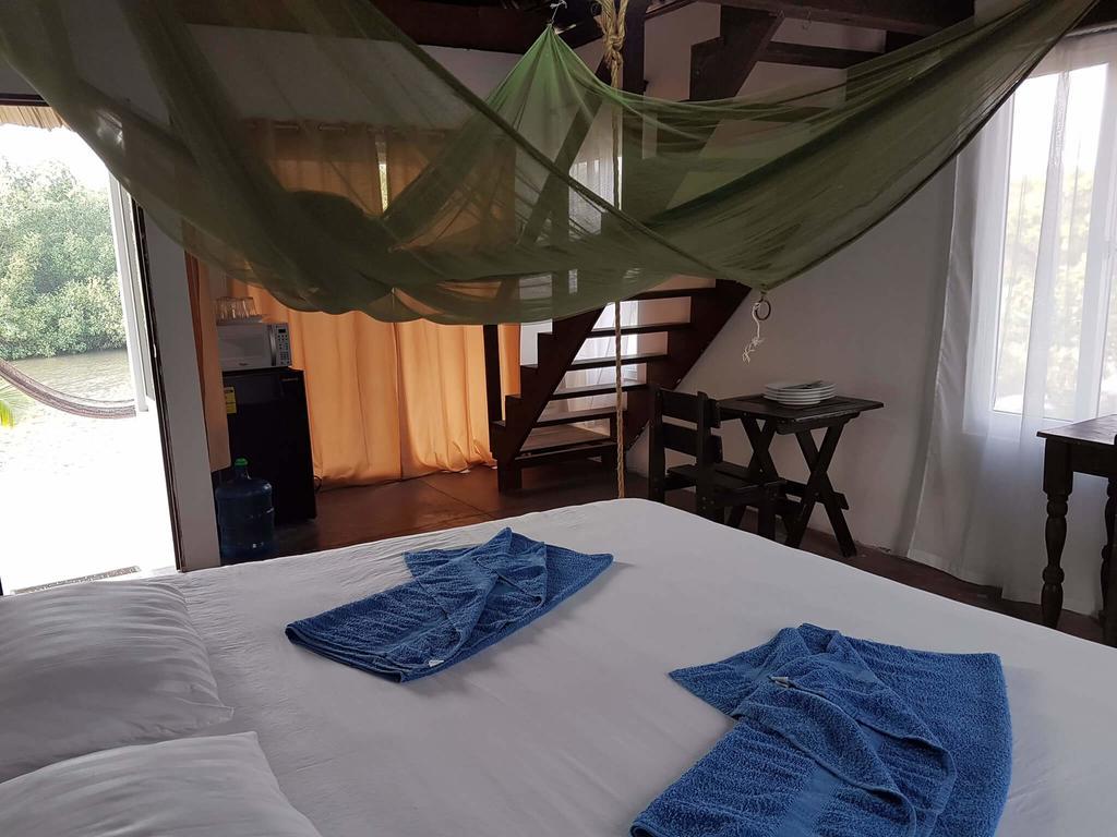 Hotel Maya Jade ハワイ エクステリア 写真